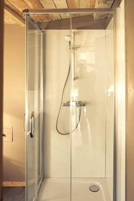 Le P'Tit Nid : Mini Loft Pour 2 A 4 Personnes Villa Tellin Екстериор снимка