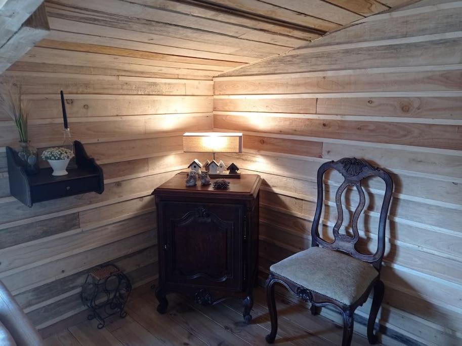 Le P'Tit Nid : Mini Loft Pour 2 A 4 Personnes Villa Tellin Екстериор снимка