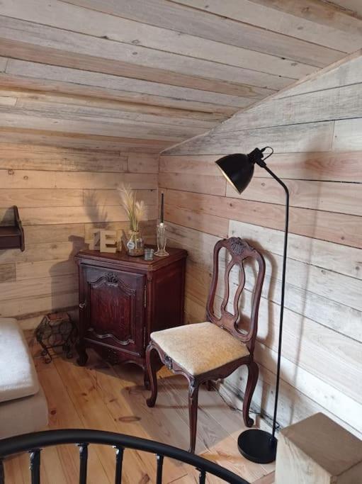 Le P'Tit Nid : Mini Loft Pour 2 A 4 Personnes Villa Tellin Екстериор снимка