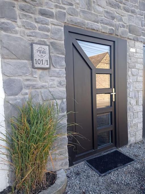 Le P'Tit Nid : Mini Loft Pour 2 A 4 Personnes Villa Tellin Екстериор снимка